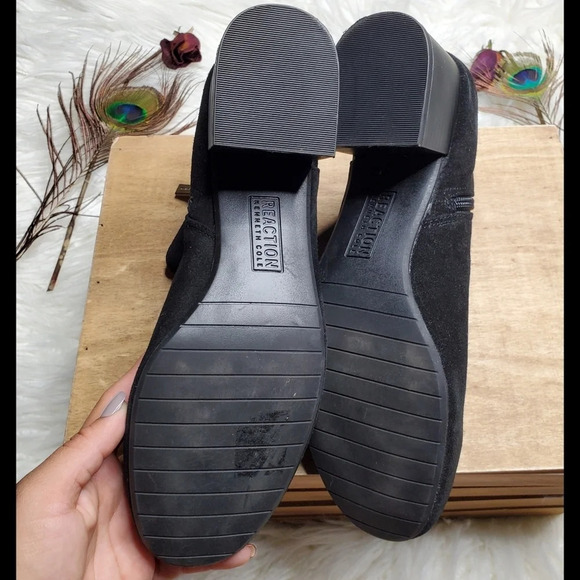 Kenneth Cole Reaction Bootie - Picture 5 of 7